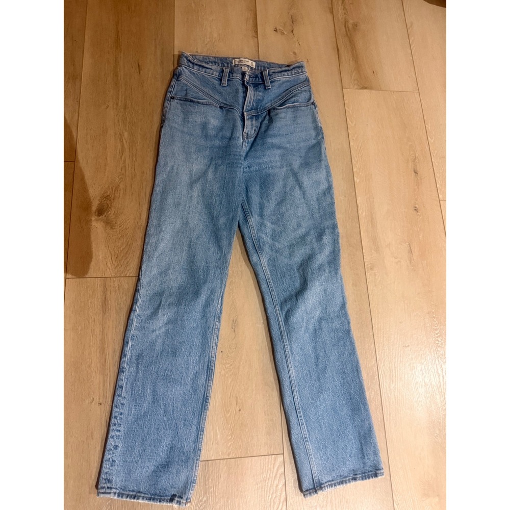 Abercrombie & Fitch Curve Love The 90s Straight Ultra High Rise Jeans 27 4R 202
